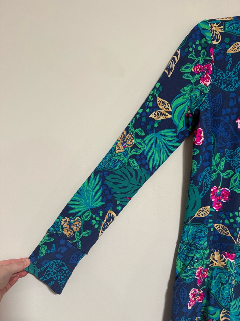 Lilly Pulitzer Luxletic Delmar Floral Blue Long Sleeve Athletic Dress Size Small - Picture 4 of 12